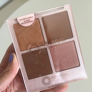 MINERAL FUSION COMPLEXION REFILLABLE PALETTE - NIGHTLIFE